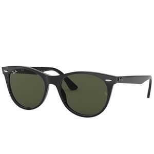 Black Ray-Ban Sunglasses, RB2185